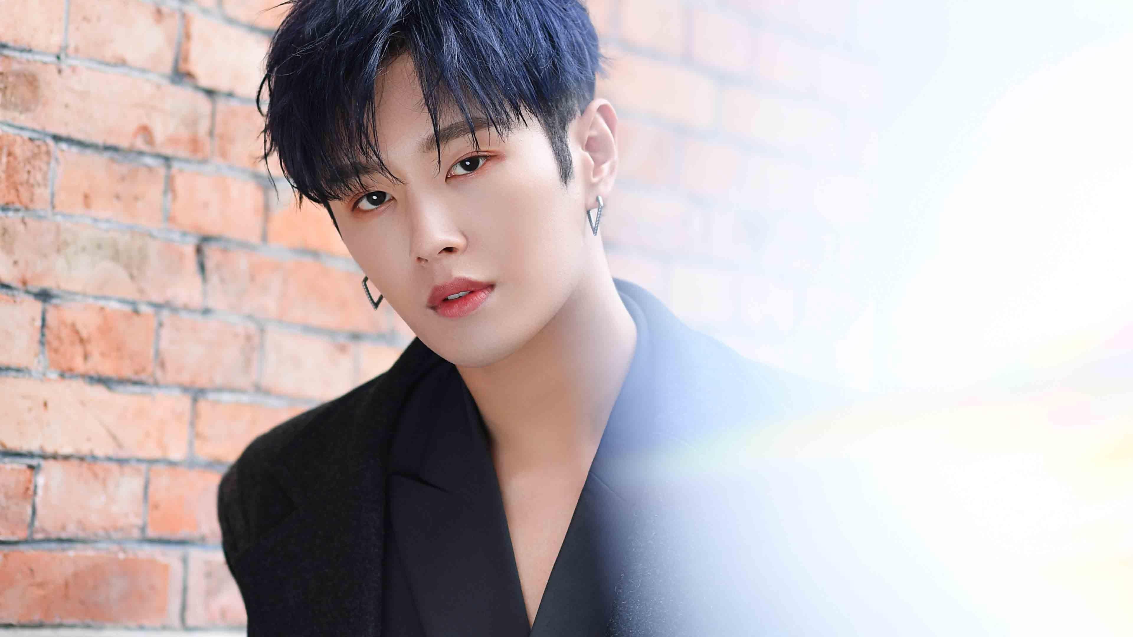 九游游戏中心官网-_大赛期间：运动员的赛前、赛中和赛后备战_，以运动员赛前,赛中,赛后营养措施为主题的论文